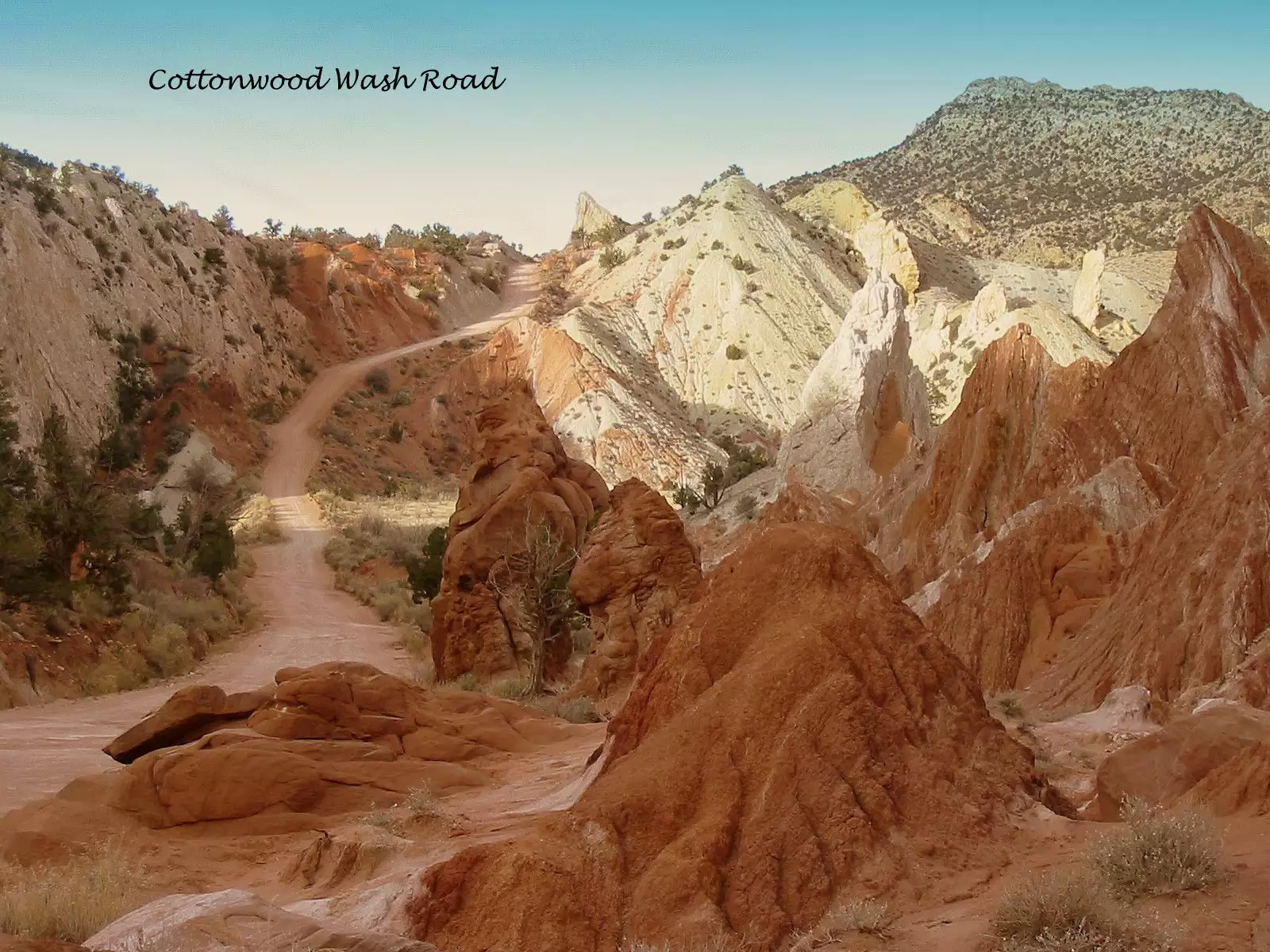 Cottonwood Canyon Road - Bryce Canyon Country